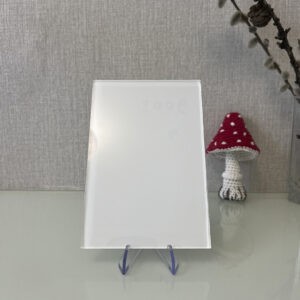 Фото цветное стекло Лакобель белое № 9003