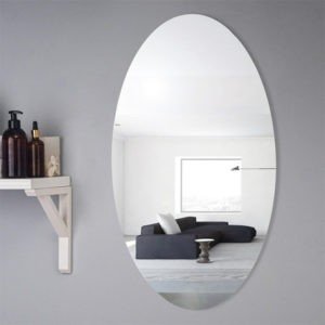 фото Зеркало овальное настенное Мир за зеркалом